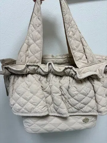 사하바 리 레귤러 프릴 백