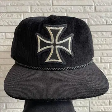 새상품 코듀로이 크로스 바이커 캡