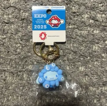 산리오 콜라보 미야쿠미야쿠 입체 마스코트 최애 컬러 시나모롤