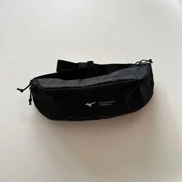 마가렛호웰 미즈노 힙색 블랙