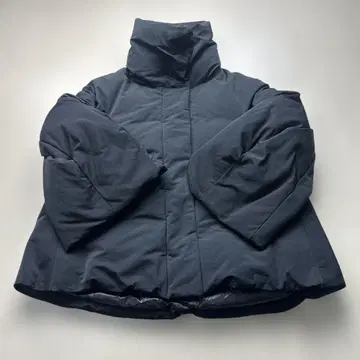 [ 인기 ] UNIQLO+J 하이브리드 다운 자켓 사이즈 S 블랙 계열