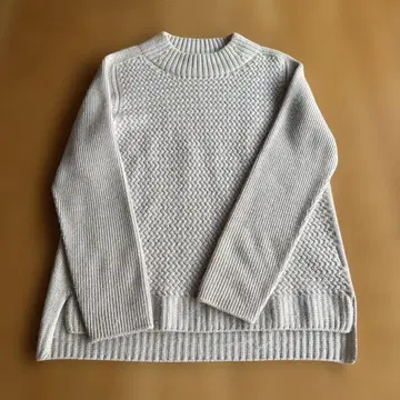 비아지오 블루 니트