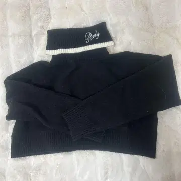 Rady 니트 스웨터 터틀 갸루