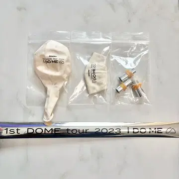 1st DOME tour 2023 iDOME [ 풍선 은색 테이프 ]
