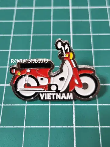 박람회 베트남관 핑배지 빨간색 바이크 베트남 파빌리온