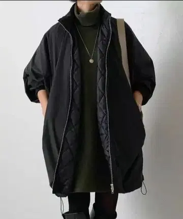 BEARDSLEY 충전솜 BIG 판초 코트 (1회 착용)