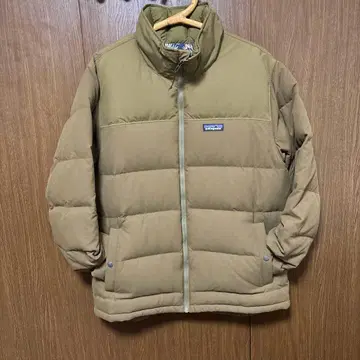 파타고니아 카키 다운 자켓 M 사이즈