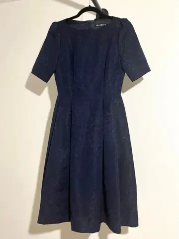 STRAWBERRY FIELDS 네이비 원피스