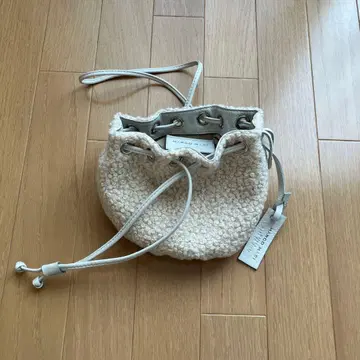 MARCO MASI 복조리형 숄더백 보아