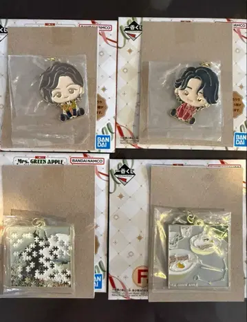 Mrs. GREEN APPLE 아크릴 키링 4개 세트