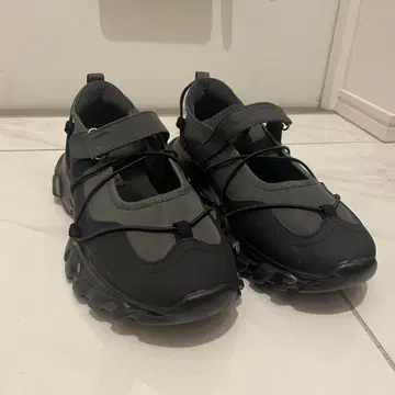 JIA MEI RUI 그레이 스포츠 샌들