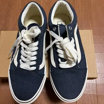 Vans 올드스쿨 네이비 스니커즈 25CM 새상품, 미사용
