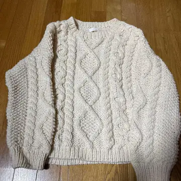 카구레 페루 아란 크루넥 니트