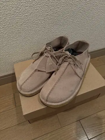 CLARKS ORIGINALS x BEAMS 디저트 트렉 부츠 베이지