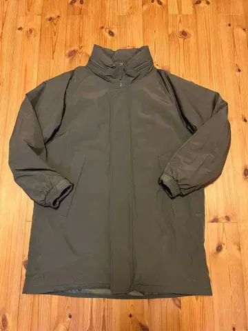 올리브 그린 풀 집업 나일론 자켓