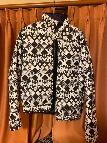 swagger 리버서블 다운 자켓