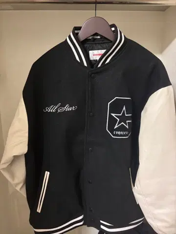 CONVERSE 바시티 자켓 L 블랙/화이트