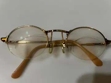 CAZAL 의 빈티지 안경입니다.