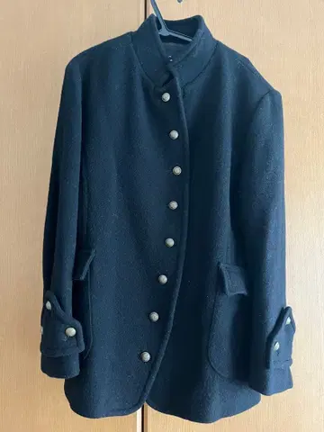 C'EST PAS GRAVE 세파그라브 엠블럼 버튼 울 코트