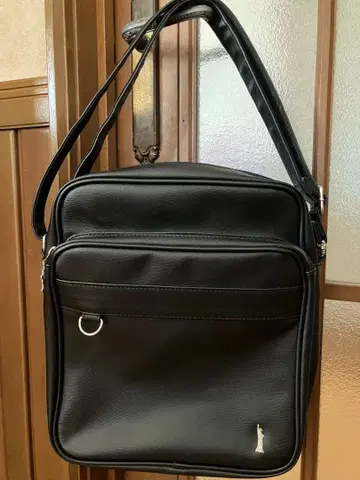 Eastboy Venus 숄더백 블랙