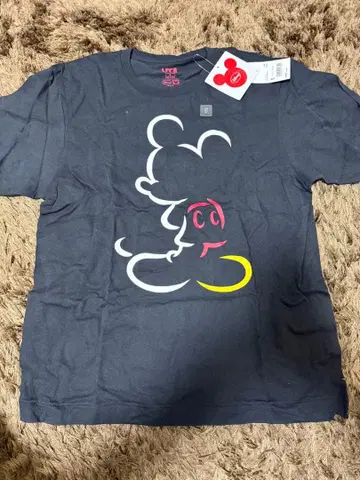 미사용 새상품 유니클로 NIGO 퍼렐 디렉션 T셔츠 세트