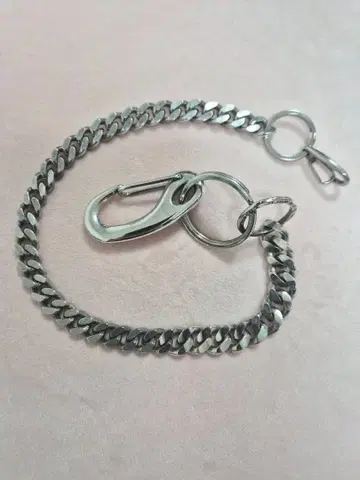 number (n)ine 월렛 체인