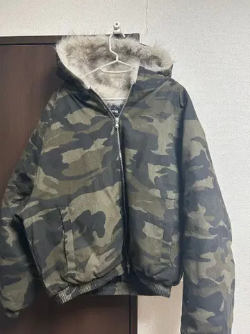 JUNGLE STORM 카모 패턴 봄버 자켓 L