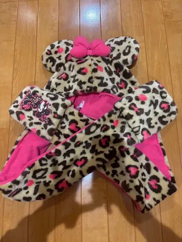 미니 마우스 레오파드 무늬 머플러 갭