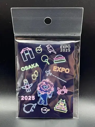 EXPO2025 미야쿠미야쿠 블랙 미야쿠 네온 핀 배지 핀즈