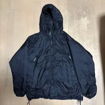 CUP AND CONE Puff Jacket - Black 1