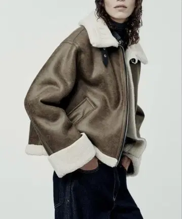 [ 클리닝 완료 ] ZARA 더블 페이스 사양 무스탕 자켓