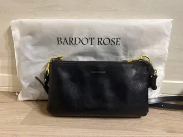 BARDOT ROSE 블랙 숄더백
