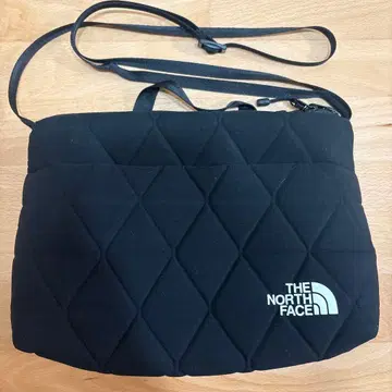 THE NORTH FACE 블랙 숄더백