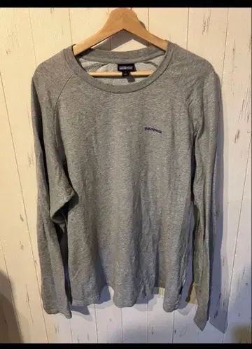 파타고니아 라이트웨이트 맨투맨 라이트 그레이 남성용 L 사이즈