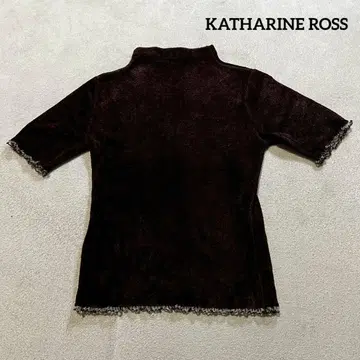 캐서린 로스 반팔 상의 티셔츠 하이넥 일본제 레이온 신축성 브라운 프릴