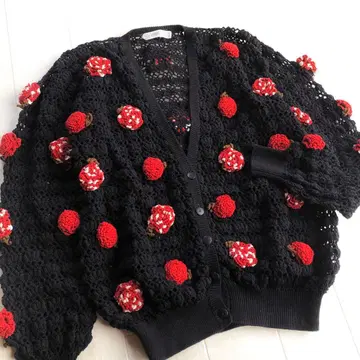 카네코 이사오 카네이션 꽃 모티브 시스루 편직 블랙 가디건