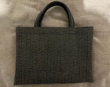 비오는날 MILK (밀크)