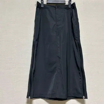 아디카 라지 지퍼 스커트