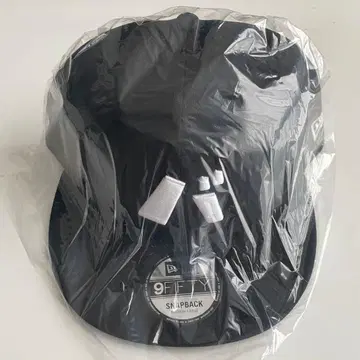 바나나맨 뉴에라 NEW ERA 캡 미개봉 블랙 바캡