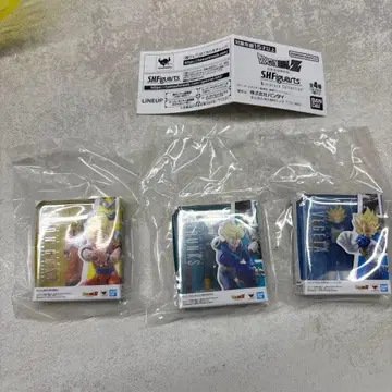 SHFiguarts 손오공 트렁크스 베지터 3개 세트