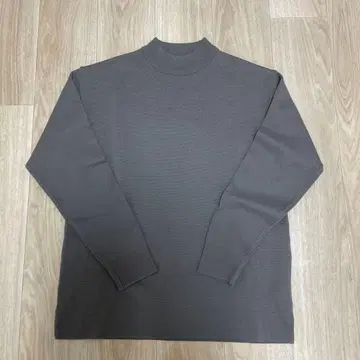 그레이 하이넥 니트