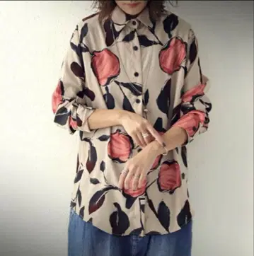 antiqua 모던 아트 셔츠 블라우스 베이지