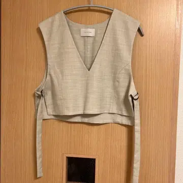 CHIGNON V넥 베스트