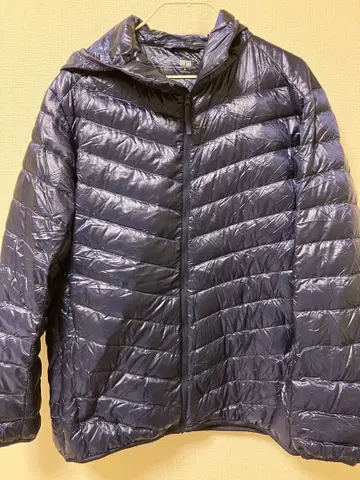 UNIQLO 후드 부착 울트라 라이트 다운 엑스트라 웜 자켓 네이비