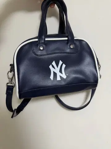 뉴욕 양키스 ATMOS PINK 숄더백