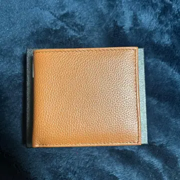 브라운 가죽 접이식 지갑