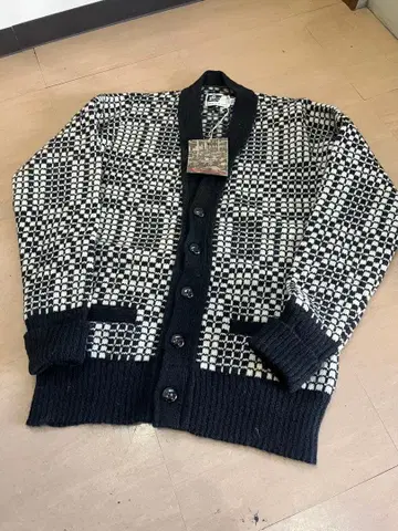 Engineered Garments 자카드 가디건