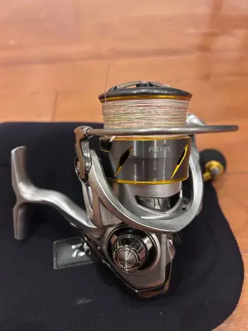 다이와 21프림스 LT4000CXH