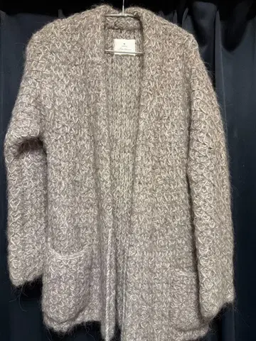 론 헤르만 bukht 가디건