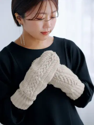 니트 그로브 (장갑) COHINA